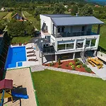Summer * Бихач