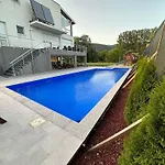 Summer Бихач